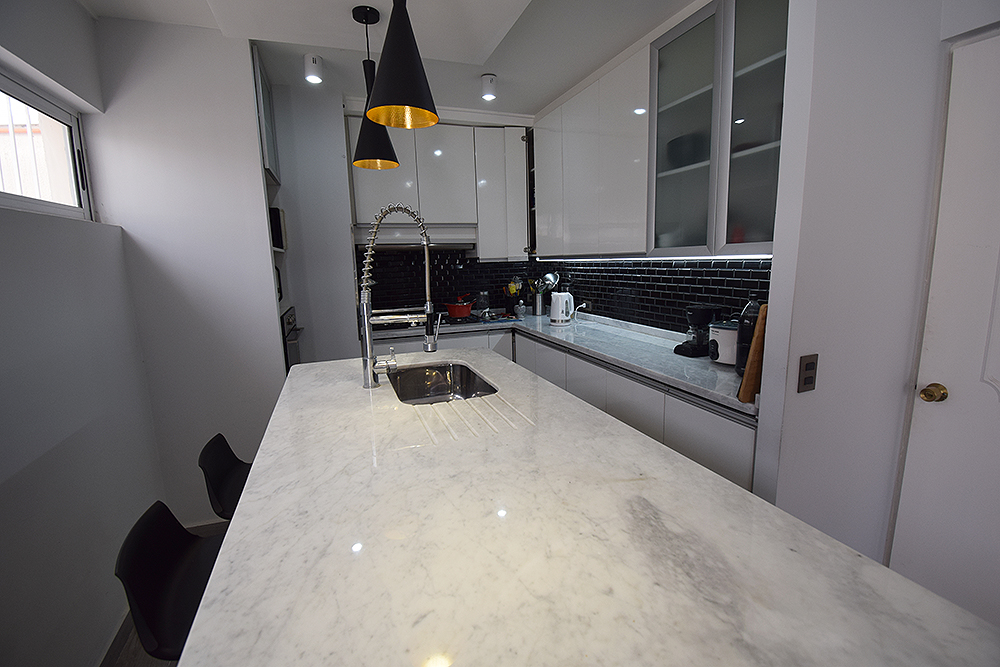 Excelente Casa Vichato Carlos Alvarado Las Condes - Imagen 9