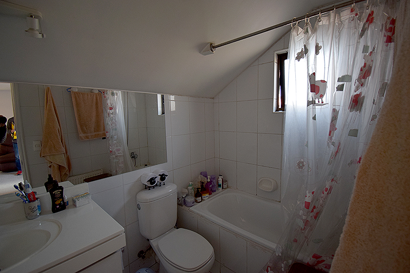 Estupenda Amplia Casa Huechuraba en Condominio Interior - Imagen 23