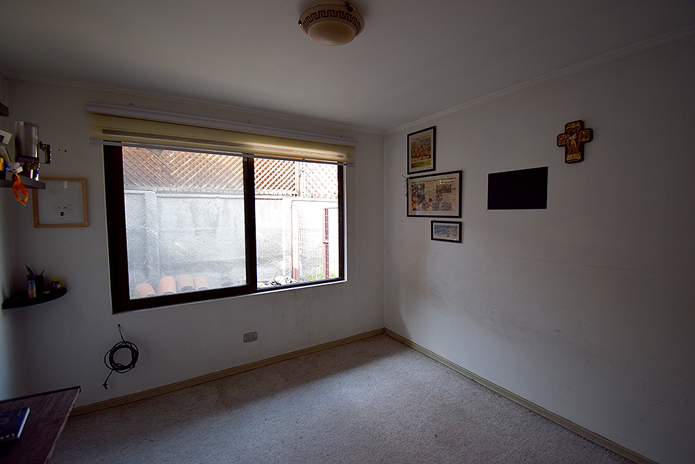 Estupenda Amplia Casa Huechuraba en Condominio Interior - Imagen 2