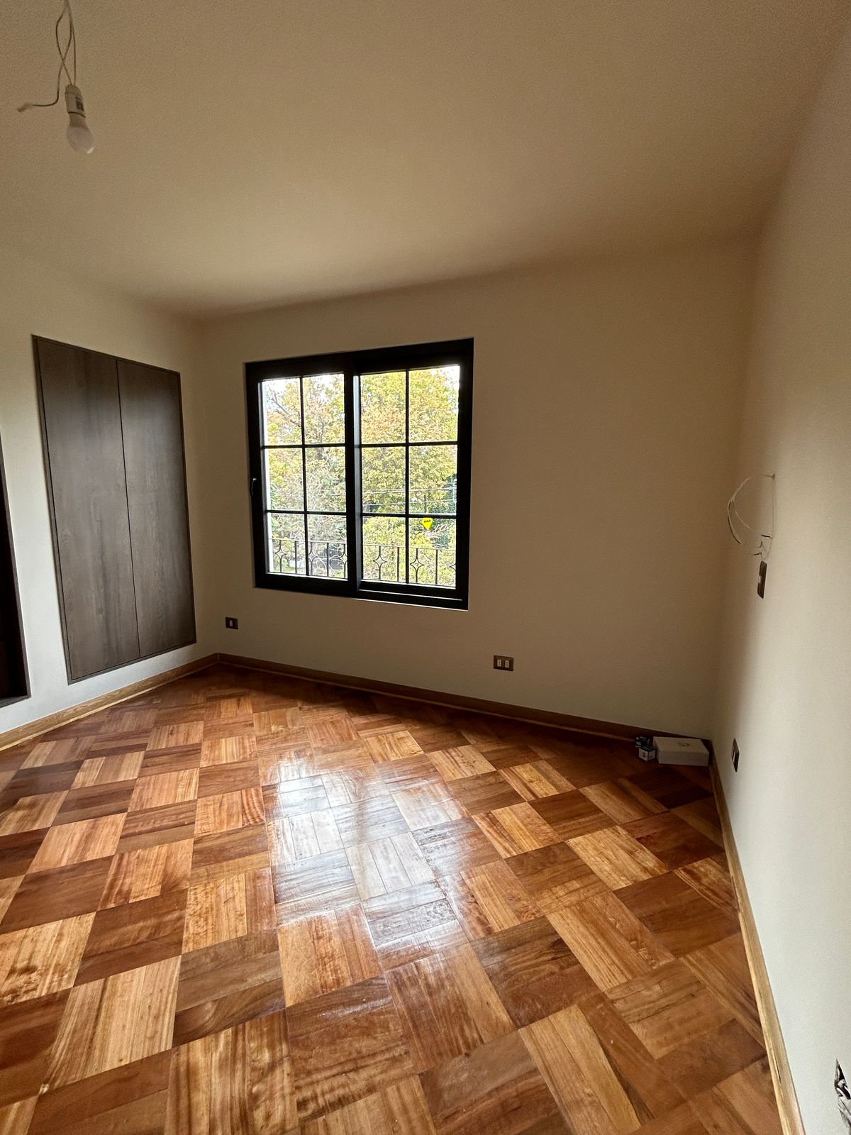 Estupenda Amplia Casa Barrio Tranquilo Vitacura Remodelada - Imagen 16