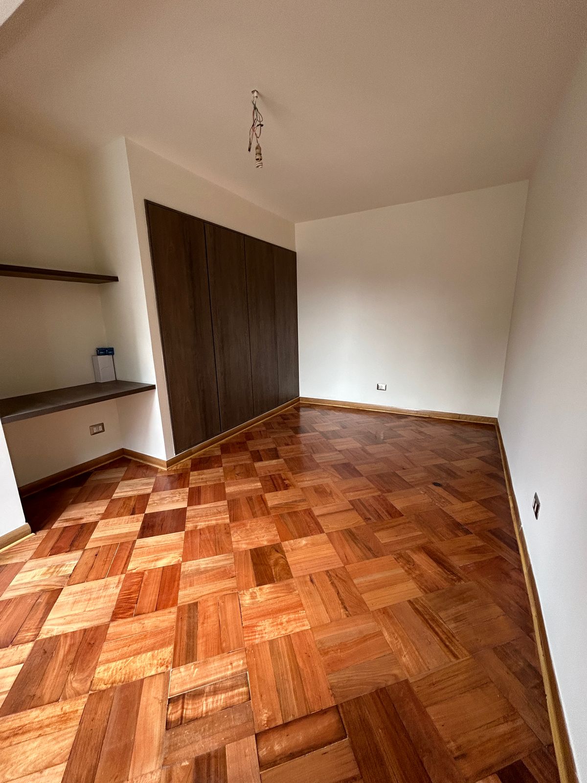 Estupenda Amplia Casa Barrio Tranquilo Vitacura Remodelada - Imagen 18