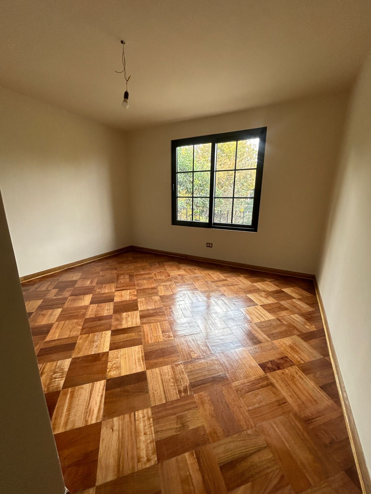 Estupenda Amplia Casa Barrio Tranquilo Vitacura Remodelada - Imagen 21